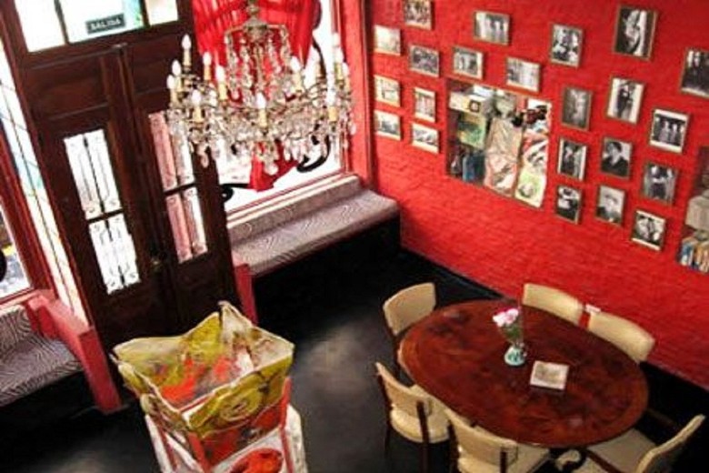 Hostal Carlos Gardel