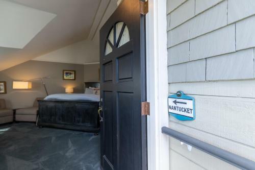 Bed & Breakfast Nantucket Whale Inn, Half Moon Bay