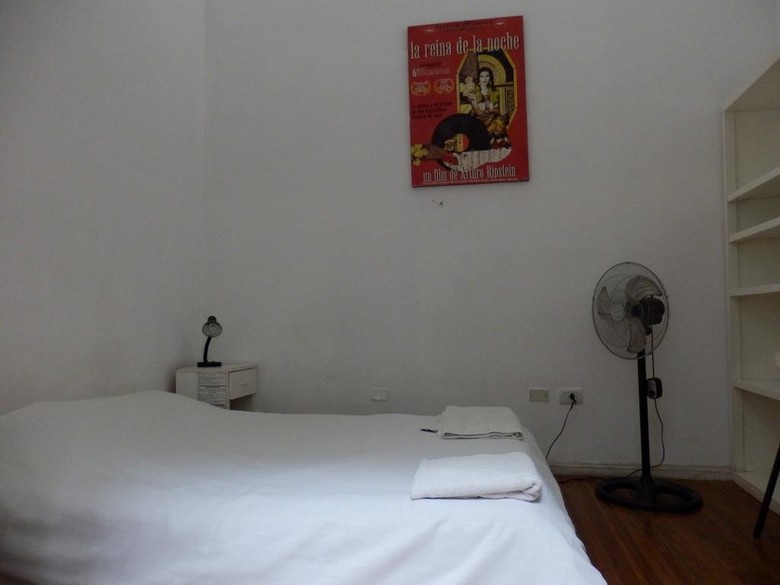 Hostal Ostinatto Hostel