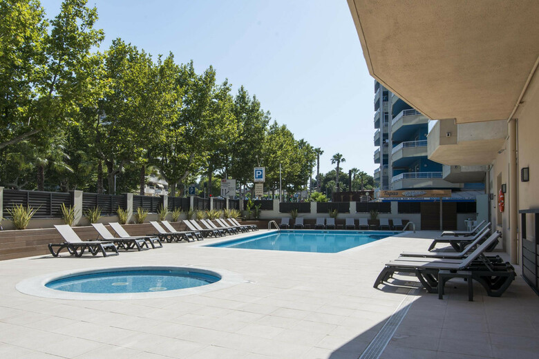 Aparthotel Apartamentos California