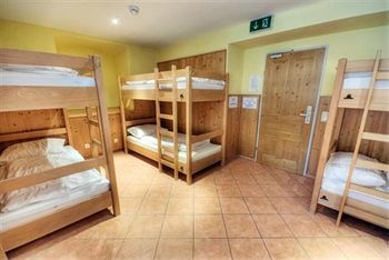 Hostal Euro Youth Hotel & Krone