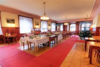 Hostal Euro Youth Hotel & Krone