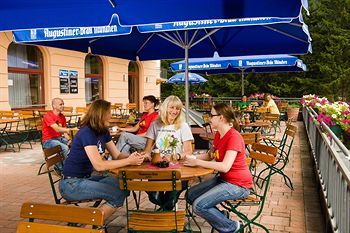 Hostal Euro Youth Hotel & Krone
