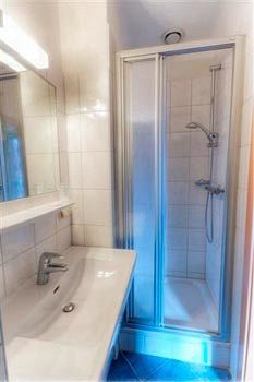 Hostal Euro Youth Hotel & Krone