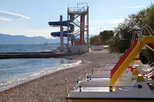 Apartments With A Parking Space Mirca (brac) - 729