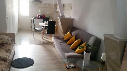 Georgiana Apartments