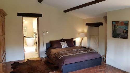 Bed & Breakfast Domaine De Pradaous