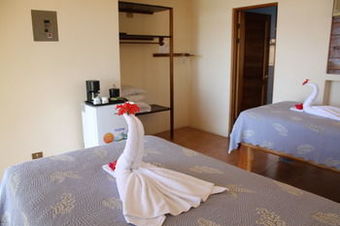 Posada Vista Guapa Surf Camp