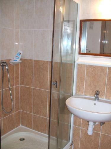 Hostal T� Vend�gh�z