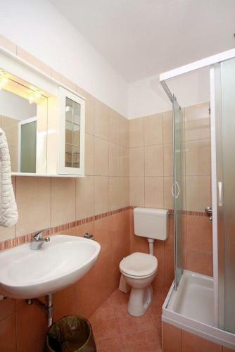 Hostal Triple Room Brela 2752a