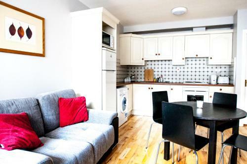 Dominick Street Apartments