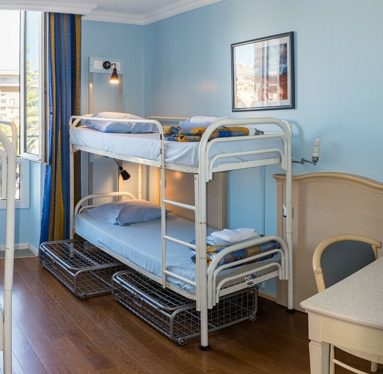 Hostal Antares
