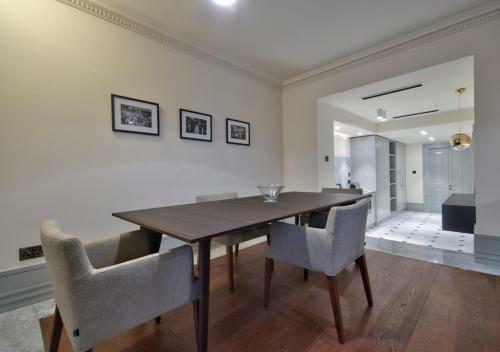 Apartamento 10 Strait Street