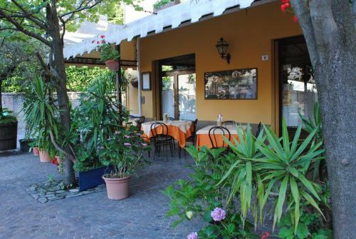 Hotel Albergo Ristorante La Lanterna