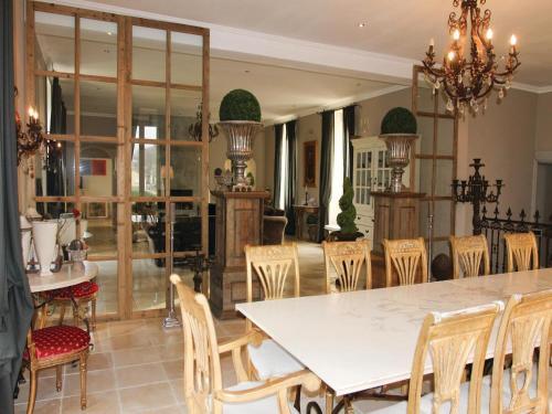 Holiday Home Pont Saint Esprit With Fireplace 03