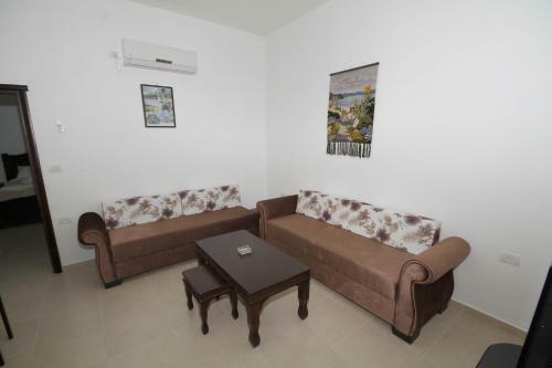 Ek Luxury Apartments
