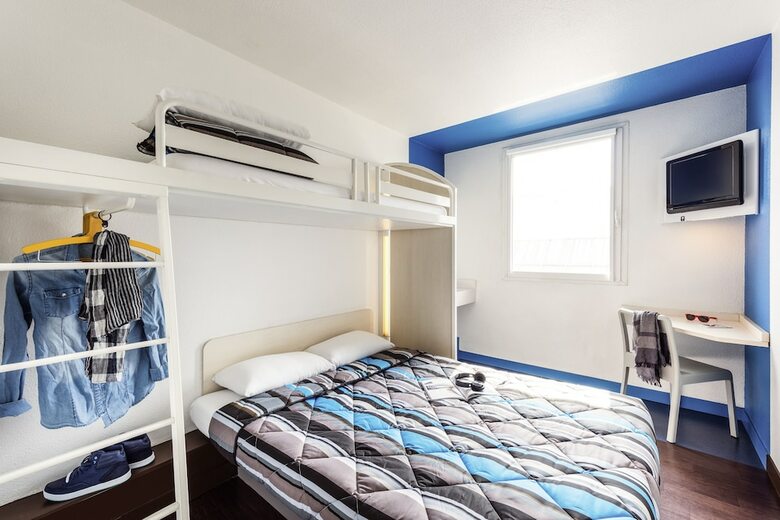 Hotelf1 Aulnay Garonor A1
