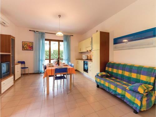 Holiday Home Albarella Ro 8