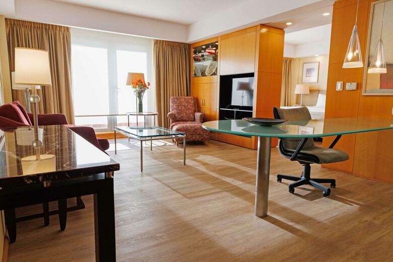 Hotel Doubletree By Hilton Buenos Aires