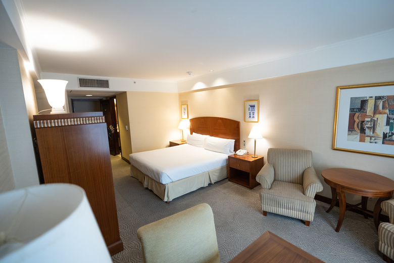 Hotel Doubletree By Hilton Buenos Aires