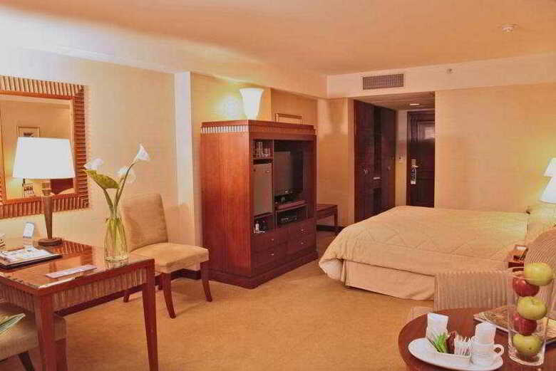 Hotel Doubletree By Hilton Buenos Aires