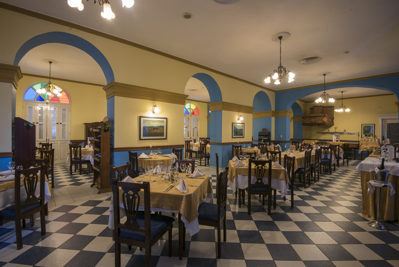 Hotel La Union Managed By Meli�