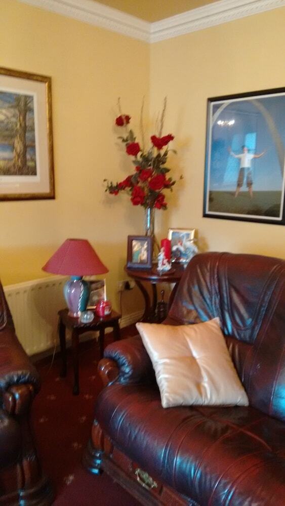 Corrib View Farm Country Bed & Breakast