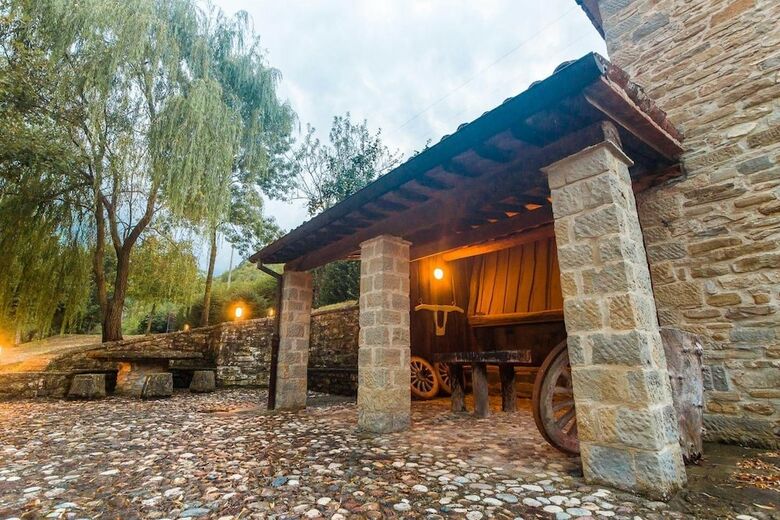 Borgo Corniola B&B Naturista
