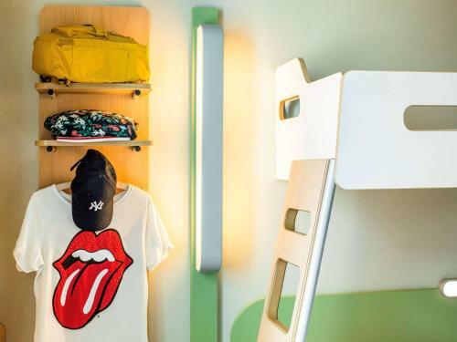 Hotel Ibis Budget Saint Quentin Yvelines - V�lodrome