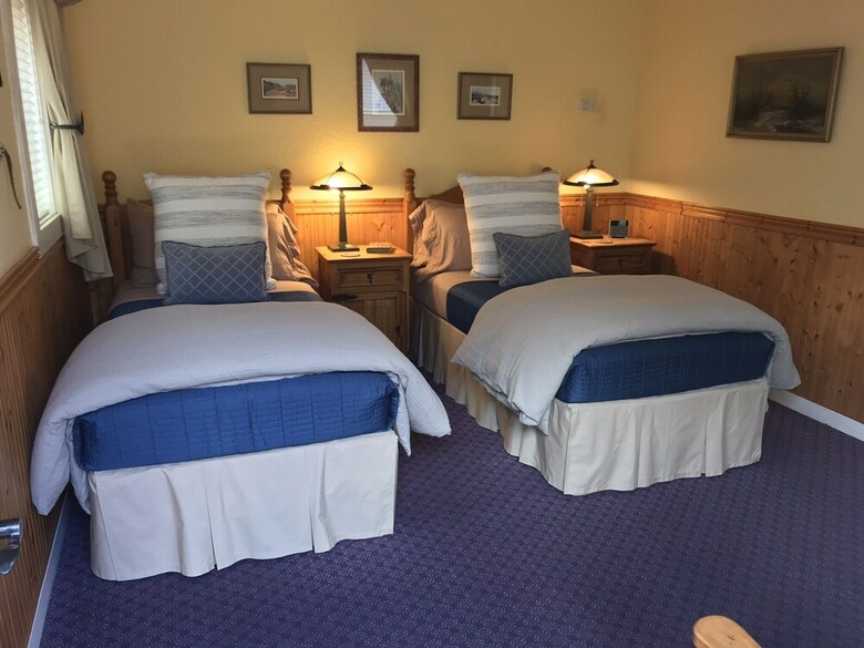Bed & Breakfast Arden Forest Inn