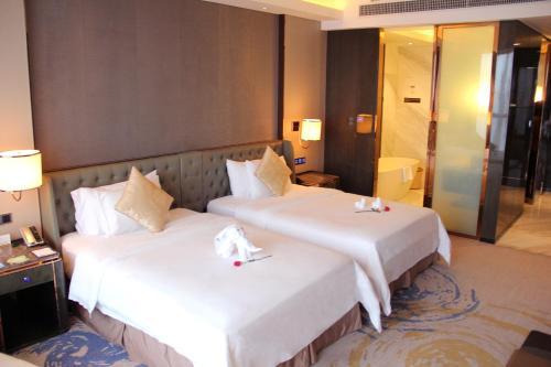 Hotel Howard Johnson Tianyu Plaza Yingtan