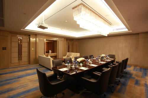 Hotel Howard Johnson Tianyu Plaza Yingtan