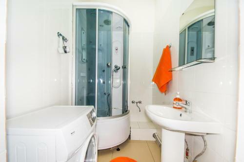 Hostel Apelsin