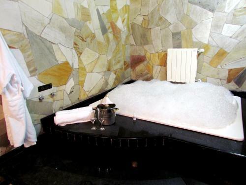 Hotel Motel Giro D'�gua