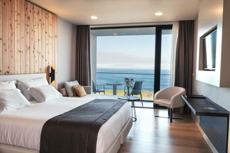 Hotel Pedras Do Mar Resort & Spa