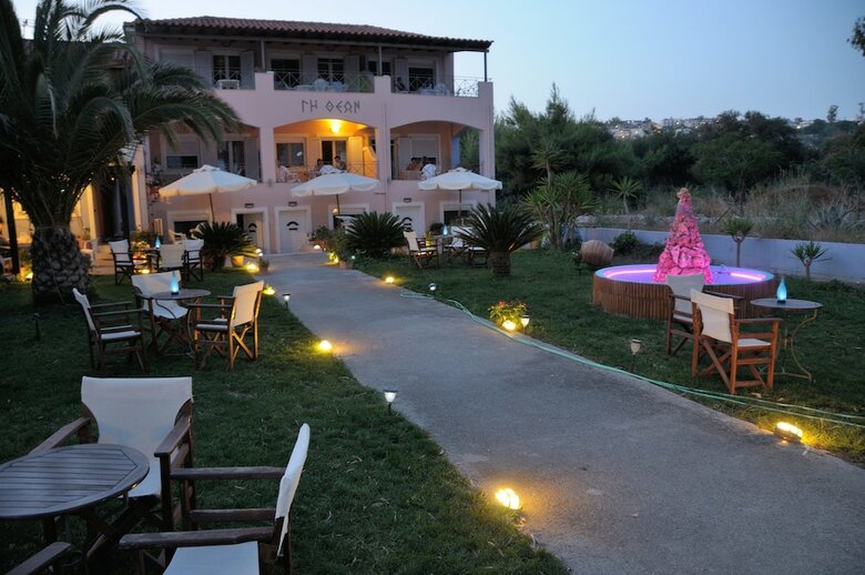 Aparthotel Land Of Gods