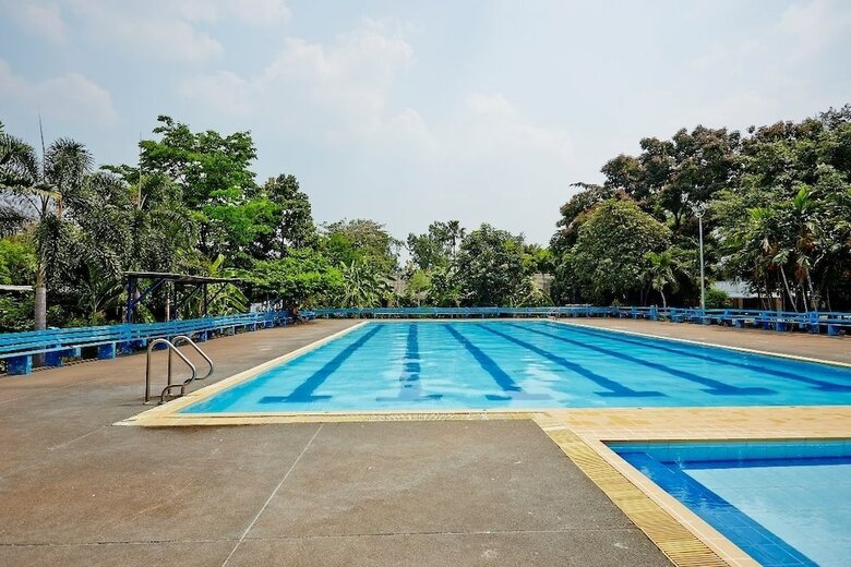 Albergue We Train Hotel Donmuang