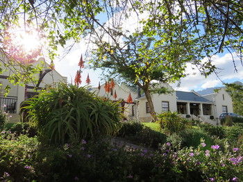 Hotel Langeberg Guest Lodge