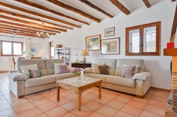 Villa Can Artesa