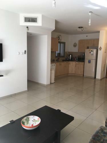 Keren's Sea View Apartment