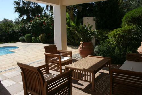 Beach Villa Elena