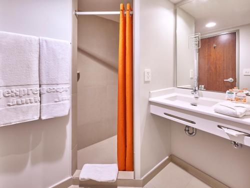 Hotel City Express Junior San Luis Potosi Carranza