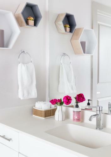 Hotel The Guild East Side | Corazon