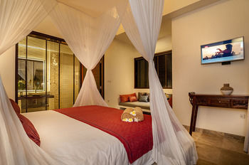 Bed & Breakfast Karmagali Suites