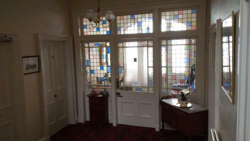 Hostal Lindores Guesthouse