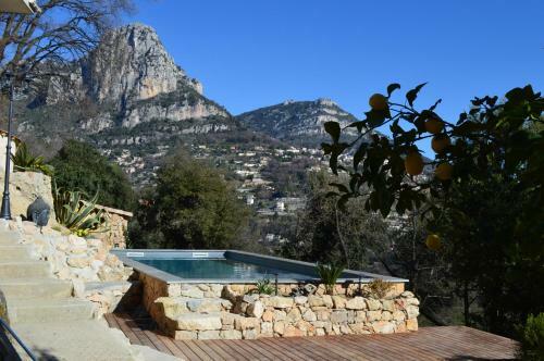 Bed & Breakfast Au Pied Des Baous