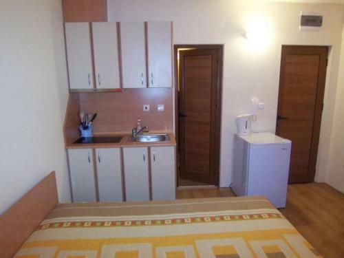 Bulgarienhus Amadeus 5 Apartments
