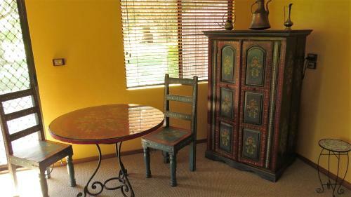 Gumtree On Gillies Bed And Breakfast