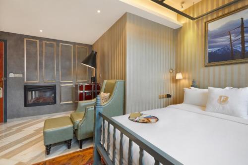 Hotel ?????????????