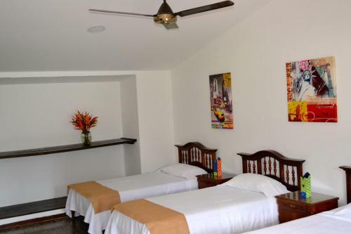 Hotel Hacienda Corcega